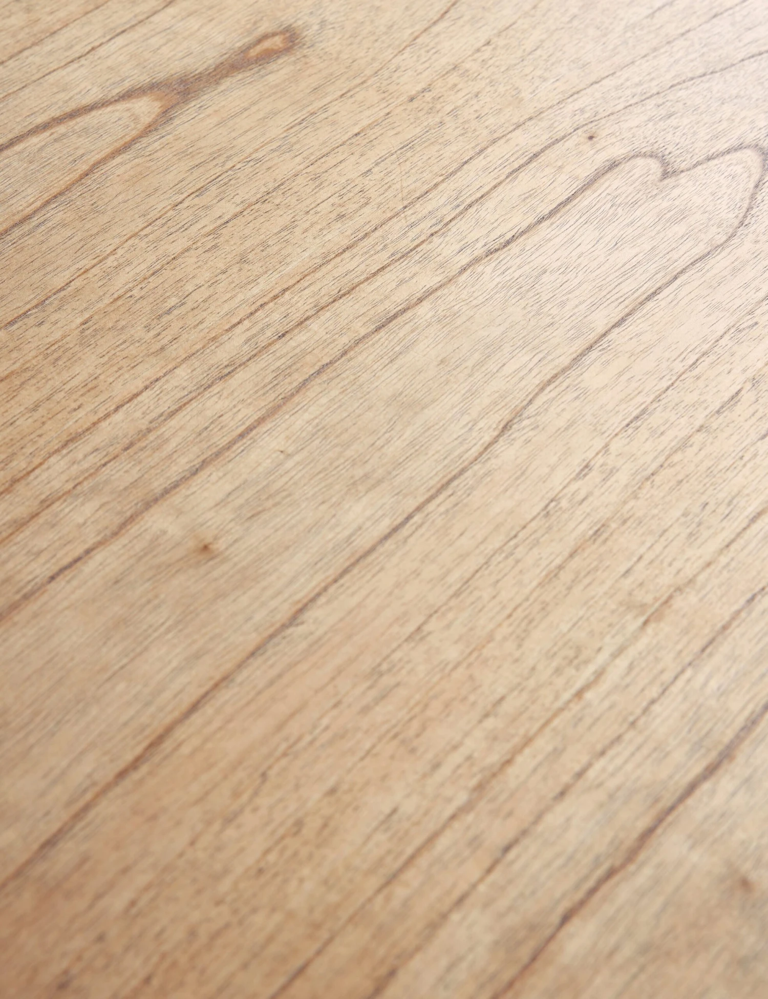 Elvia Round Dining Table 5 Elvia Round Dining Table - Image 5