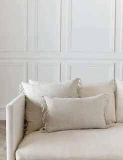 Roy Linen Pillow -MIUBOW Furniture Shop RoyLinenPillow Grey 13450 SITECROP 1944f409 0322 4e71 9d59 d0d2724997f3