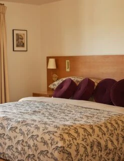 Tiger Hemp Duvet Cover By Sarah Sherman Samuel -MIUBOW Furniture Shop SSSHOTEL Site Crops Lifestyle 22