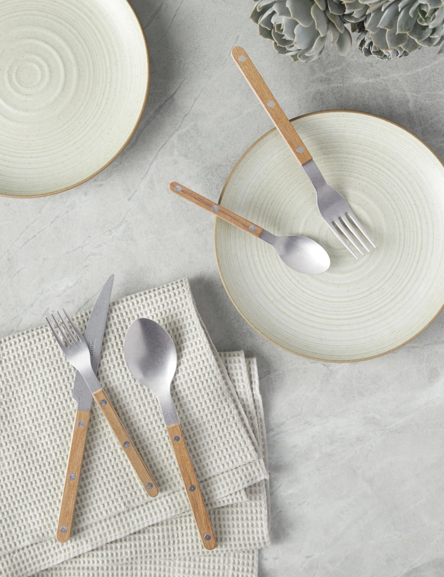 Bistrot Flatware 5-Piece Set By Sabre 9 Bistrot Flatware 5-Piece Set By Sabre - Image 9