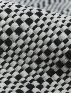 Saskia Mat -MIUBOW Furniture Shop SaskiaBathMat 5151