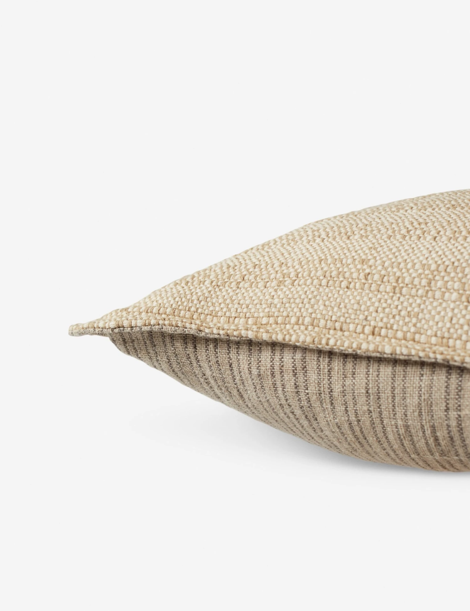 Edlund Pillow 3 Edlund Pillow - Image 3