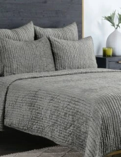 Giulia Sham -MIUBOW Furniture Shop V250139 4