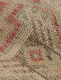 Vintage Turkish Mini Rug No. 193, 1'4" X 3'1" -MIUBOW Furniture Shop VintageTurkishMiniRugNo.193 1 4 x3 1 A0657756 122 Product2