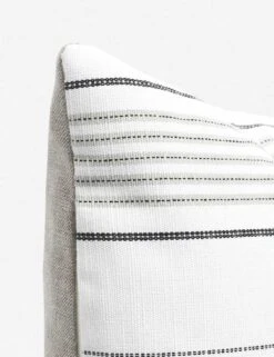 Whitehaven Indoor / Outdoor Pillow -MIUBOW Furniture Shop WhitehavenIndoor OutdoorPillow4402