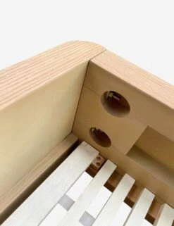 Ryland Platform Bed -MIUBOW Furniture Shop YR 1005 21 04