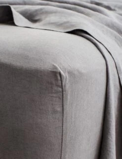 European Flax Linen Fitted Sheet By Cultiver -MIUBOW Furniture Shop cultiver linen bedding charcoal grey fitted sheet 1 1