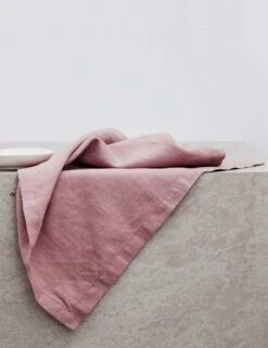 Linen Table Napkins (Set Of 4) By Cultiver 22 Linen Table Napkins (Set Of 4) By Cultiver -MIUBOW Furniture Shop cultiver linen table napkins set of 4 dusk 1