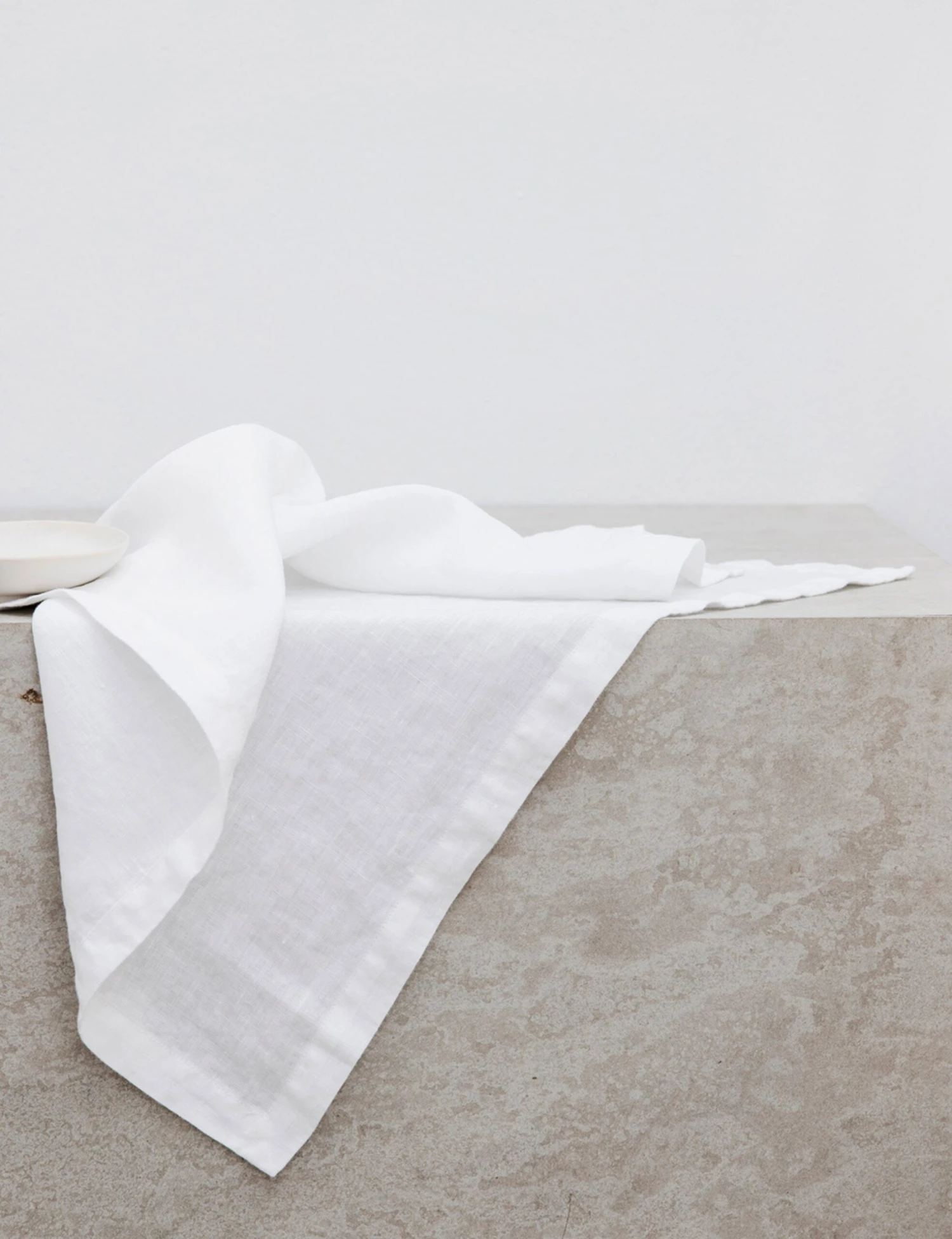 Linen Table Napkins (Set Of 4) By Cultiver 15 Linen Table Napkins (Set Of 4) By Cultiver - Image 15