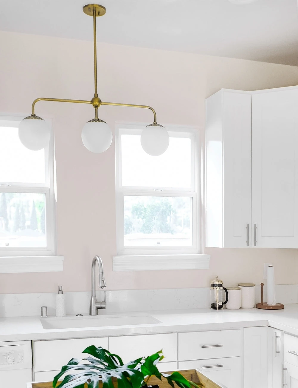 Annetta Linear Chandelier 2 Annetta Linear Chandelier - Image 2