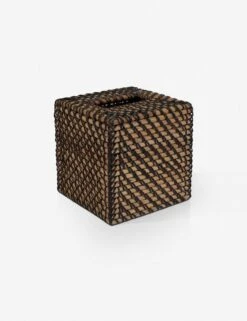 Lurleen Amenities Set -MIUBOW Furniture Shop haas wn 4