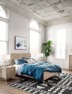 Hannah Nightstand 31 Hannah Nightstand -MIUBOW Furniture Shop iprs 031 rom 1 15b84861 c747 4dd7 85ff 0dc2cc54b8e6