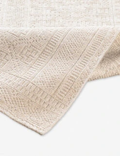 Melanie Rug -MIUBOW Furniture Shop lvn2303 fold 1