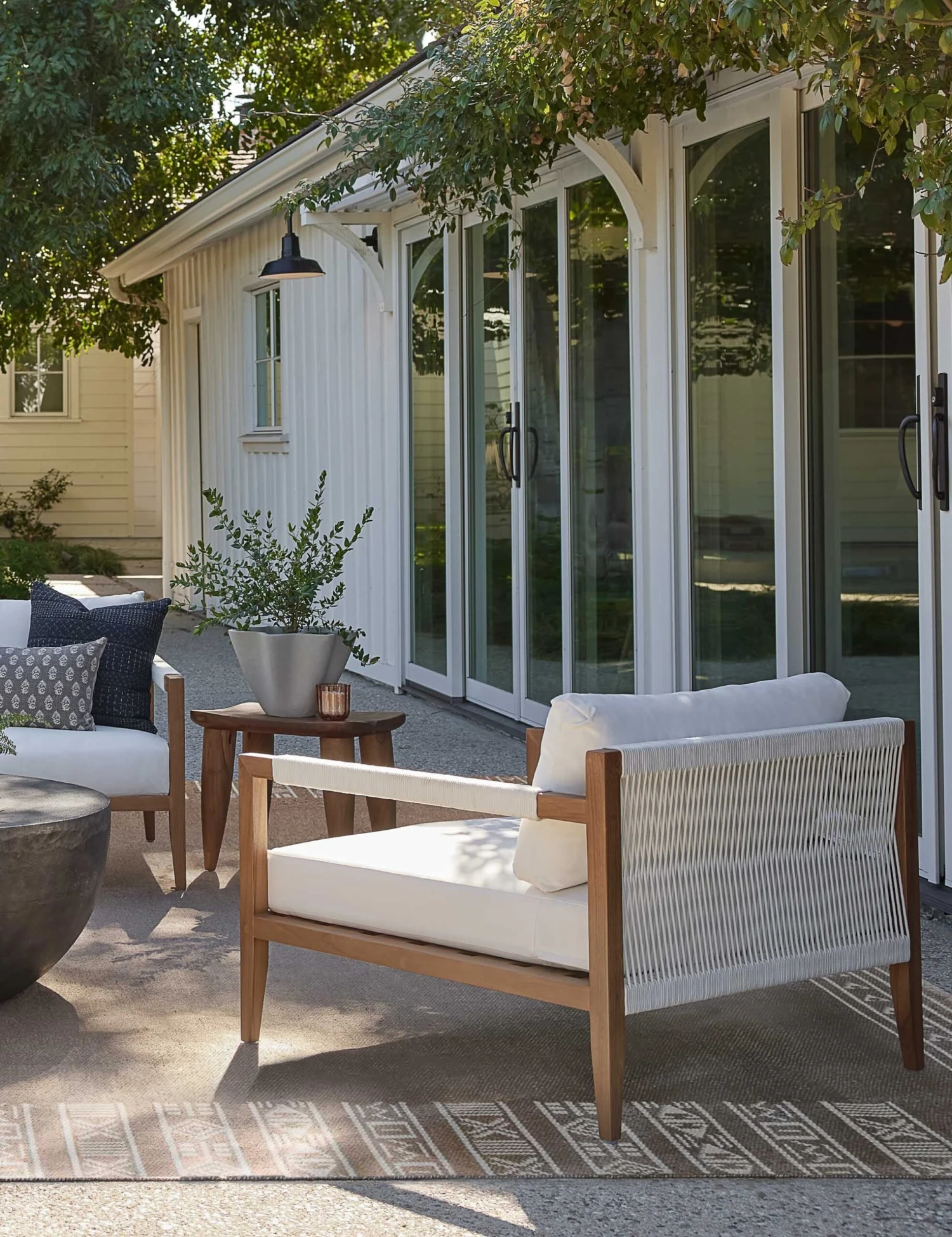 Mindi Reversible Indoor / Outdoor Rug 4 Mindi Reversible Indoor / Outdoor Rug - Image 4