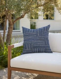 Gabriella Indoor / Outdoor Pillow -MIUBOW Furniture Shop pillow vignettes 2777 site crop 9413478b d2f5 4b16 940f 248697110465