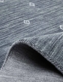 Cyrena Rug -MIUBOW Furniture Shop s9417 02061000 slat 4 425b1ea7 7c30 433d 9619 77160b163c73