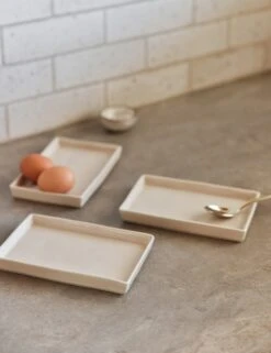 Estrela Rectangular Platter -MIUBOW Furniture Shop tabletop vignettes 6863 site crop