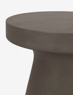 Risy Indoor/Outdoor Round Side Table -MIUBOW Furniture Shop tack accent table slate grey concrete dark 2 02