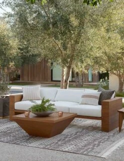 Tami Indoor / Outdoor Rug -MIUBOW Furniture Shop tami rug living room 0947 site crop