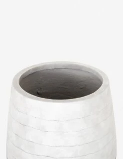 Carling Planter 6 Carling Planter -MIUBOW Furniture Shop vthy 040 det 3